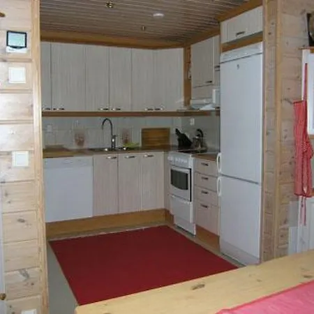 Holiday home Holiday Pionsilma Akaslompolo